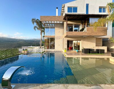 Villa Luxe à Mediouna – Vue Mer, Piscine Privée & Grand Jardin | Tanger